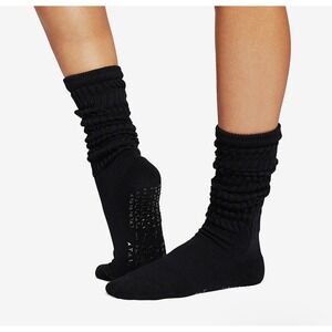 Tavi Stacy Slouch Grip Socks Pilates Yoga Barre Crew Socks Womens Black